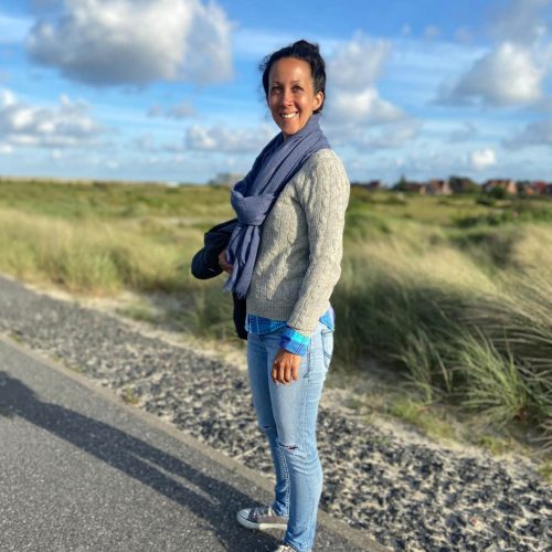 sarah-gluecklich-im-kopf